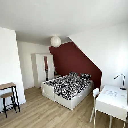Optimise Et Lumineux - Sanitaires Partages - Tres Proche Commerces Apartment Brest
